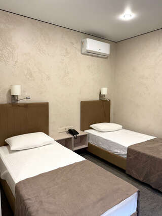 Гостиница Тет-а-тет Орёл Комфорт с 2 кроватями-1